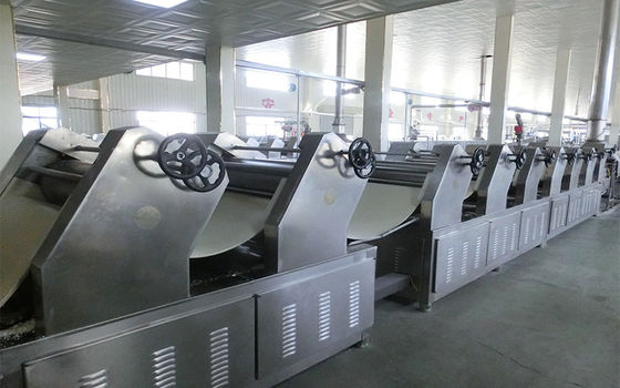 Porcellana Tagliatella automatica di alta efficienza che rende a macchina l'unità fritta della tagliatella istantanea fornitore