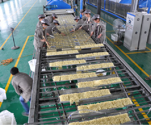 Linea di produzione di fabbricazione istantanea fritta automatica del creatore della Cina macchina fornitore