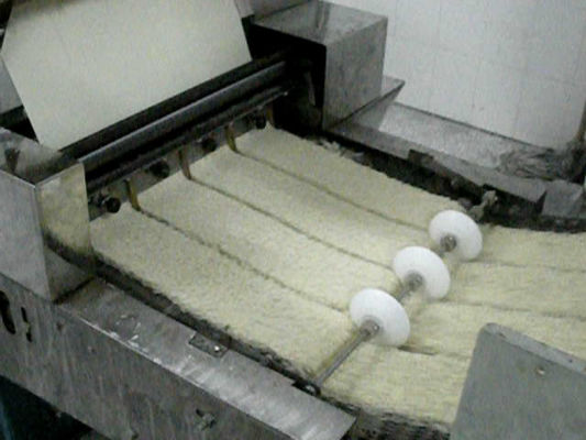 Multi linea di produzione funzionale della tagliatella frequenza 3T - di 50HZ peso 5T fornitore
