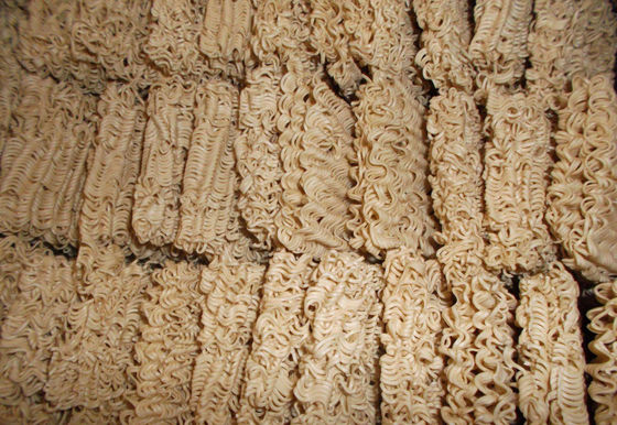 Tagliatella automatica di moto di auto che fa i pacchetti/8H delle macchine 30000 - 240000 fornitore